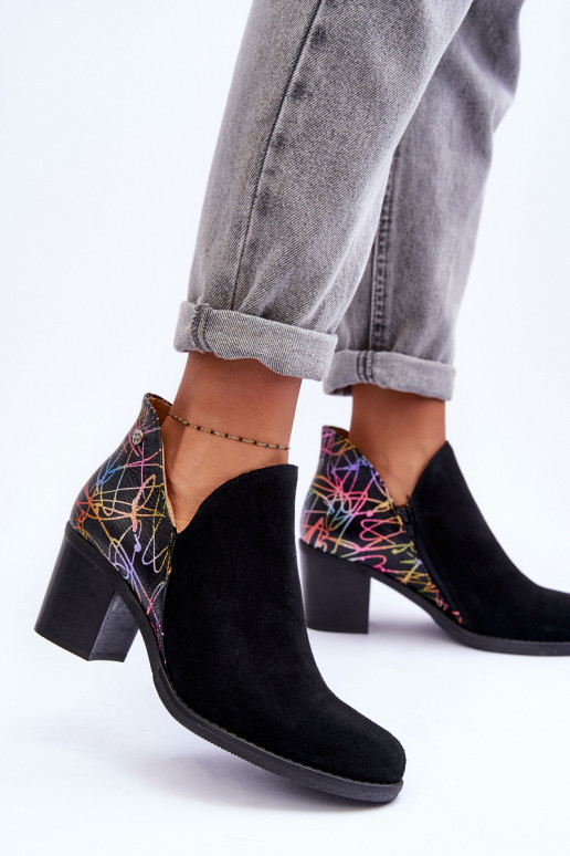 Bottes pour femmes avec des talons Il fautciejka 04492-99 couleur noire