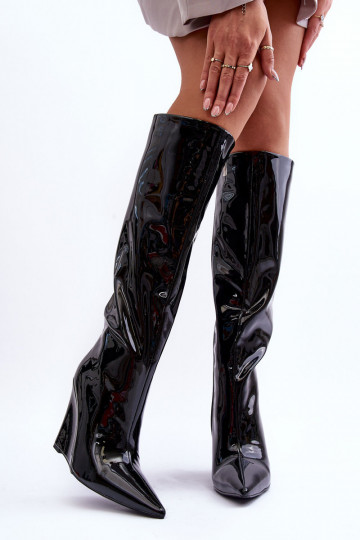 avec effet vernis bottes Sur un coin couleur noire Delinn