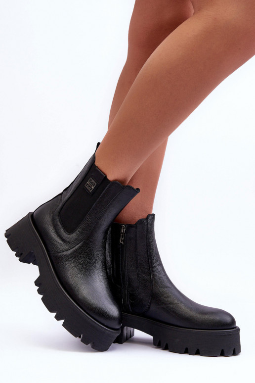 Peau bottes élégantes avec une plateforme couleur noire Lemar Lisencca Peau bottes élégantes avec une plateforme couleur noire Lemar Lisencca