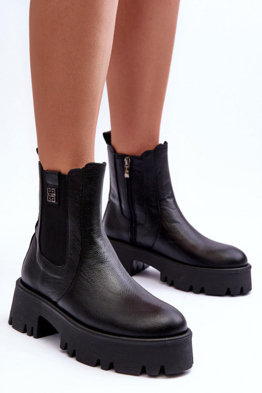 Peau bottes élégantes avec une plateforme couleur noire Lemar Lisencca Peau bottes élégantes avec une plateforme couleur noire Lemar Lisencca