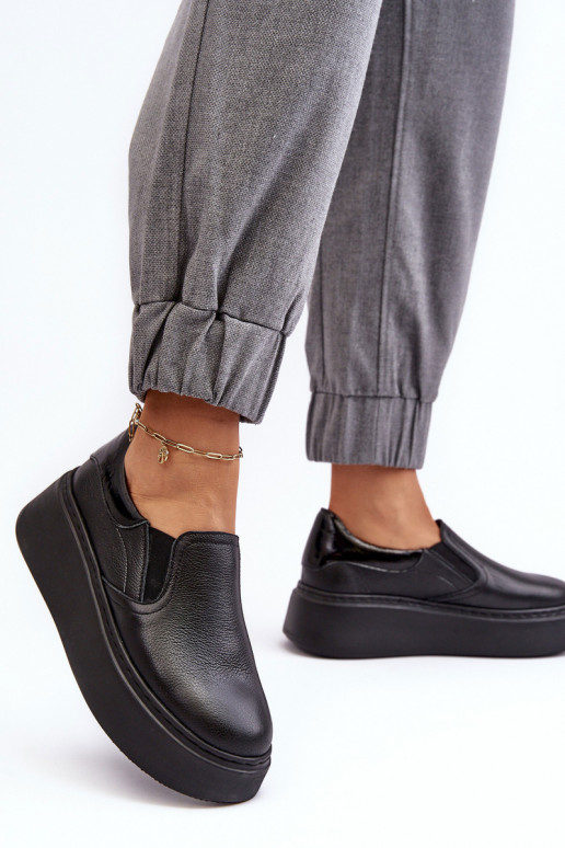 Peau baskets Féminin avec une plateforme couleur noire Lemar Il fautnish