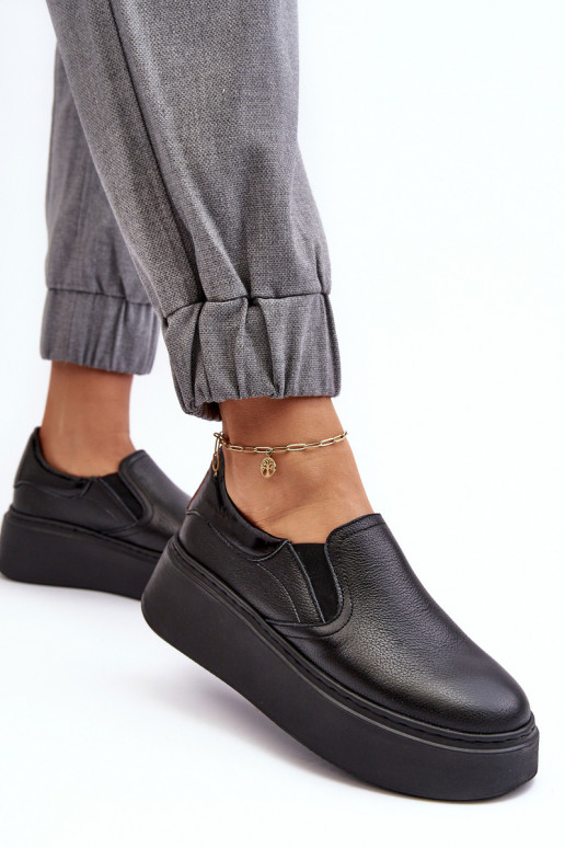 Peau baskets Féminin avec une plateforme couleur noire Lemar Il fautnish