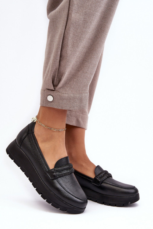 Peau chaussures avec une plateforme avec des ornements couleur noire Lemar Lehira