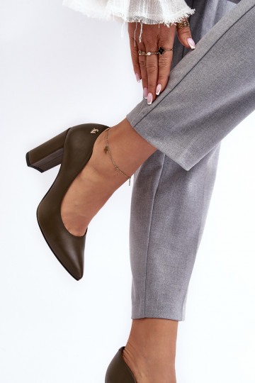 Peau Chaussures avec des talons Laura Messi 2624/227 couleur kaki