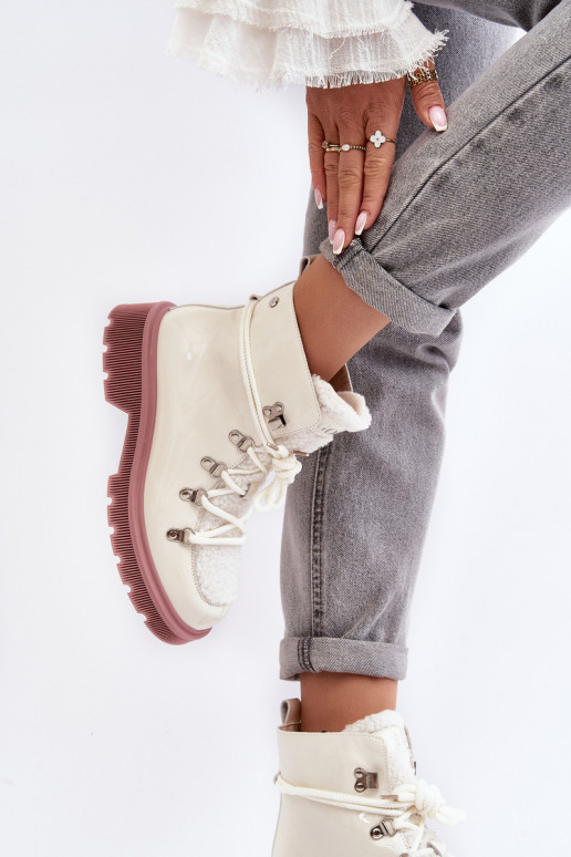 avec effet vernis Peau Bottes chaussures Féminin GOE MM2N4083 couleur blanche avec effet vernis Peau Bottes chaussures Féminin GOE MM2N4083 couleur blanche