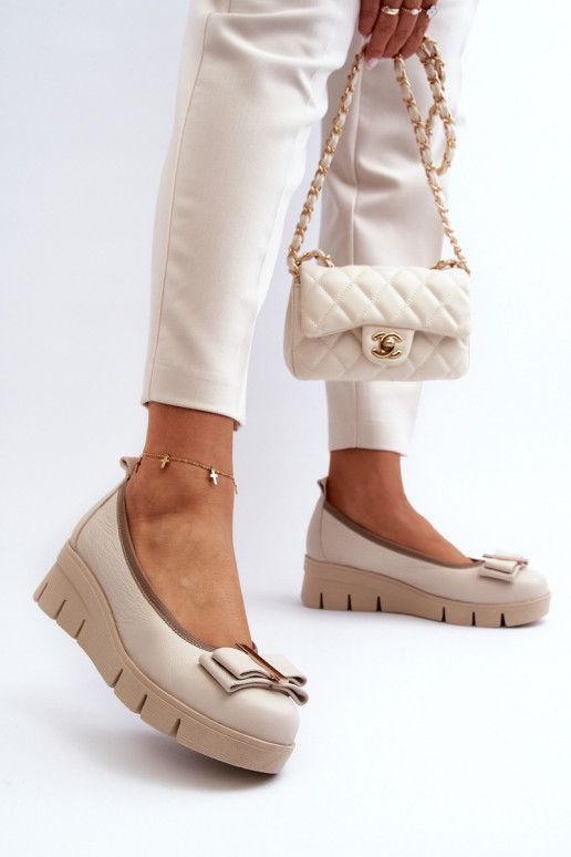 Ballerines Peau avec une plateforme avec des ornements couleur crème LeÀski 3384 Ballerines Peau avec une plateforme avec des ornements couleur crème LeÀski 3384