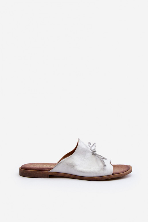 Zazoo 2659 Pantoufles en cuir Féminin couleur argent Zazoo 2659 Pantoufles en cuir Féminin couleur argent