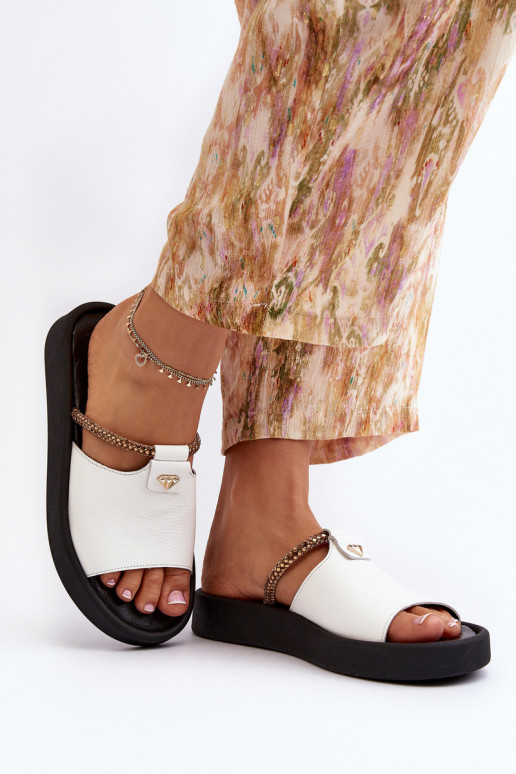 Zazoo 2896 Pantoufles pour femmes Peau couleur blanche Zazoo 2896 Pantoufles pour femmes Peau couleur blanche