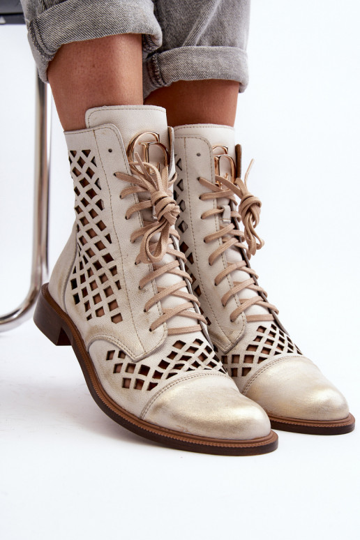 Zazoo 2695 avec des éléments ajourés Peau Bottes couleur dorée Przecierany Zazoo 2695 avec des éléments ajourés Peau Bottes couleur dorée Przecierany