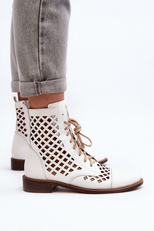 Zazoo 2695 avec des éléments ajourés Peau Bottes couleur blanche