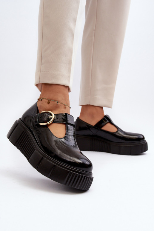 Zazoo 20102 À la mode avec effet vernis chaussures avec une plateforme couleur noire Zazoo 20102 À la mode avec effet vernis chaussures avec une plateforme couleur noire