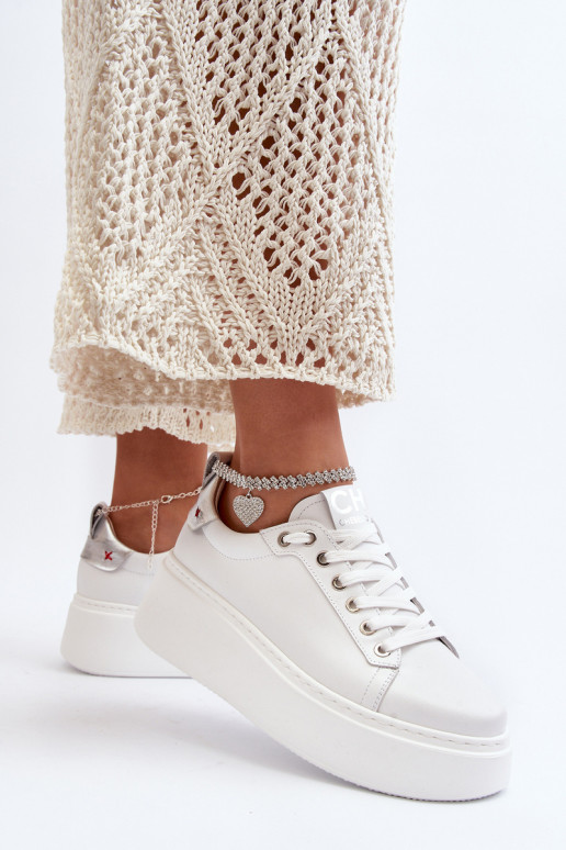 Peau Féminin Chaussures modèle baskets Avec un bracelet CheBello 4406 couleur blanche Peau Féminin Chaussures modèle baskets Avec un bracelet CheBello 4406 couleur blanche