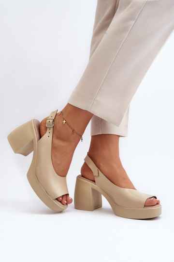Zazoo 40376 Sandales pour femmes Sur des talons massifs beige