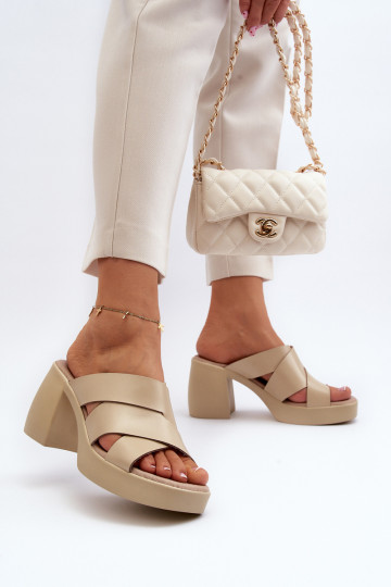 Chaussons en cuir Zazoo 40373 couleur sable