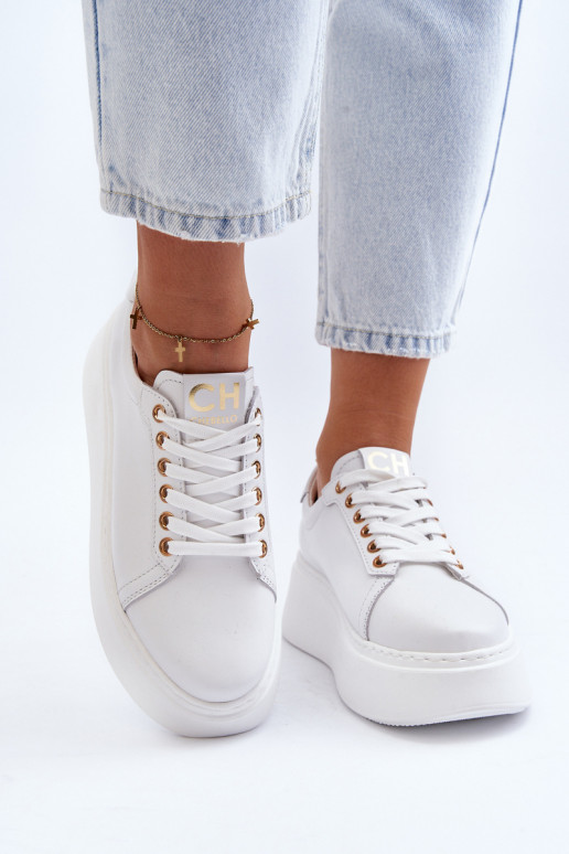 Féminin Peau Chaussures modèle baskets avec une plateforme CheBello 4367 couleur blanche