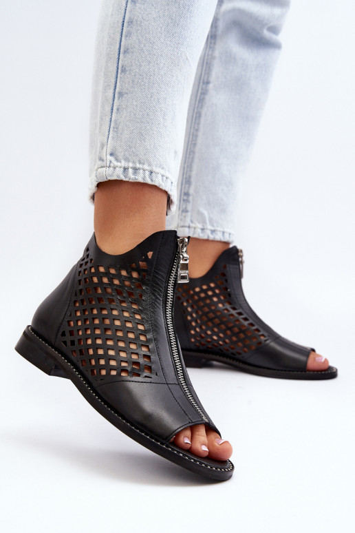 Zazoo 977/L Peau Sandales ajourées Au Château couleur noire Zazoo 977/L Peau Sandales ajourées Au Château couleur noire