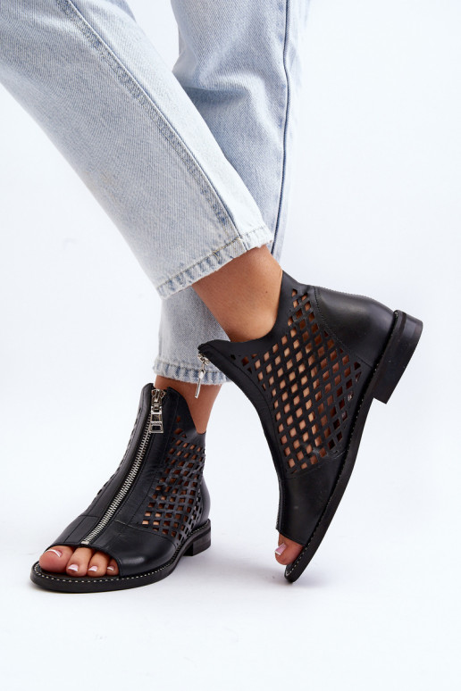 Zazoo 977/L Peau Sandales ajourées Au Château couleur noire Zazoo 977/L Peau Sandales ajourées Au Château couleur noire