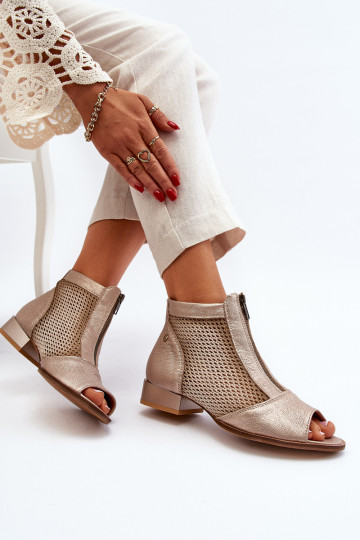 Peau Bottes pour femmes avec des talons largesOdkrytymi Palcami Il fautciejka 06413-25 couleur dorée 2