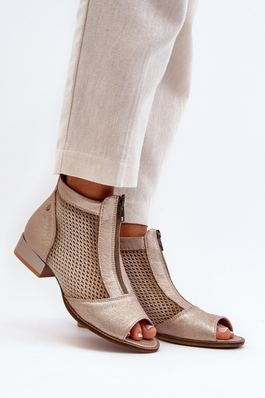 Peau Bottes pour femmes avec des talons largesOdkrytymi Palcami Il fautciejka 06413-25 couleur dorée