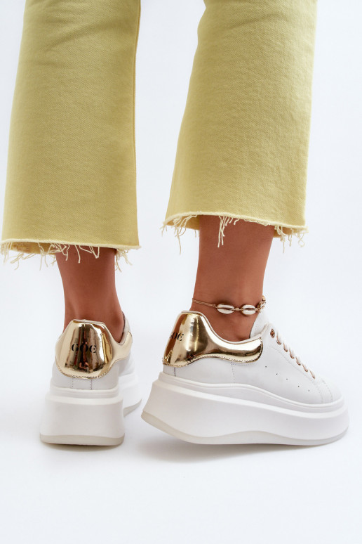 Peau Chaussures modèle baskets Féminin GOE NN2N4031 couleur blanche