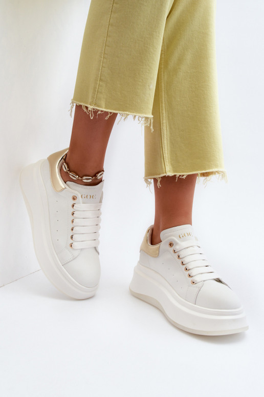Peau Chaussures modèle baskets Féminin GOE NN2N4031 couleur blanche