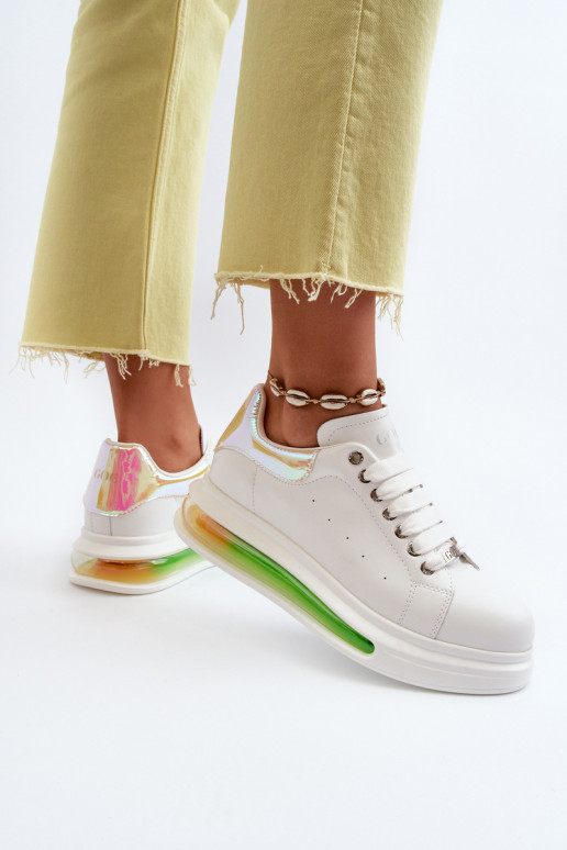 Chaussures modèle baskets Féminin Peau GOE NN2N4029 couleur blanche Chaussures modèle baskets Féminin Peau GOE NN2N4029 couleur blanche