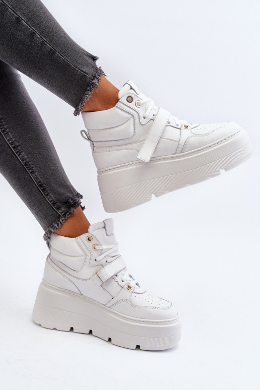 Zazoo 3450 Peau Chaussures modèle baskets Féminin couleur blanche Zazoo 3450 Peau Chaussures modèle baskets Féminin couleur blanche