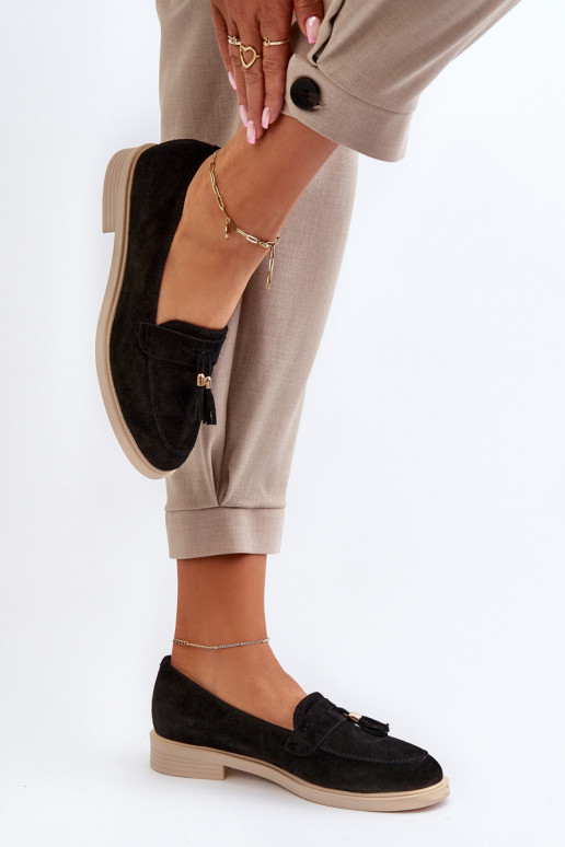 Zazoo 3420 Mocassins en daim Féminin avec des talons larges couleur noire Zazoo 3420 Mocassins en daim Féminin avec des talons larges couleur noire