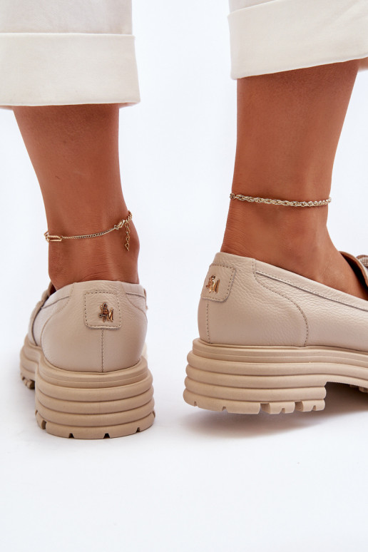 Peau mocassins pour femmes avec des ornements Laura Messi 2780 beige
