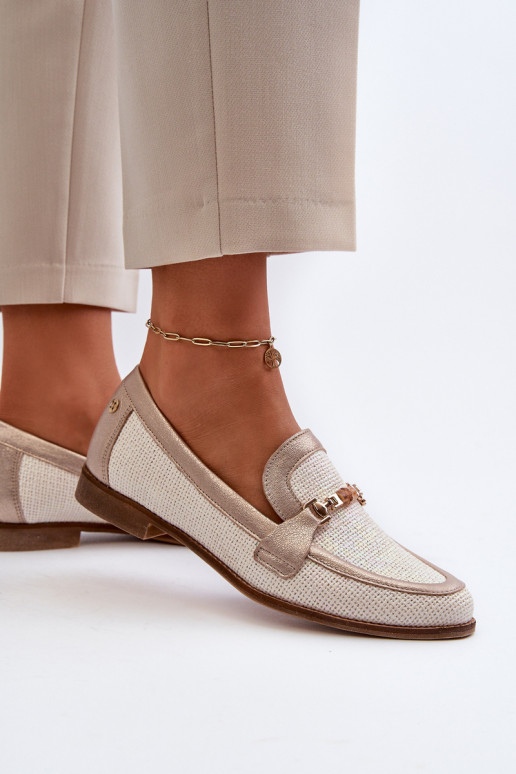 Peau Mocassins avec des ornements couleur dorée Il fautciejka 06442-25 couleur dorée Peau Mocassins avec des ornements couleur dorée Il fautciejka 06442-25 couleur dorée