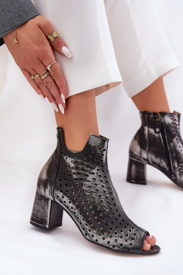 Bottines en cuir ajourées Tai turiciejka 05420-01 couleur noire