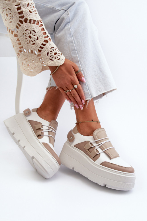 Zazoo 1833 Chaussures modèle baskets Féminin Peau avec des semelles massives à la mode beige-couleur blanche Zazoo 1833 Chaussures modèle baskets Féminin Peau avec des semelles massives à la mode beige-couleur blanche