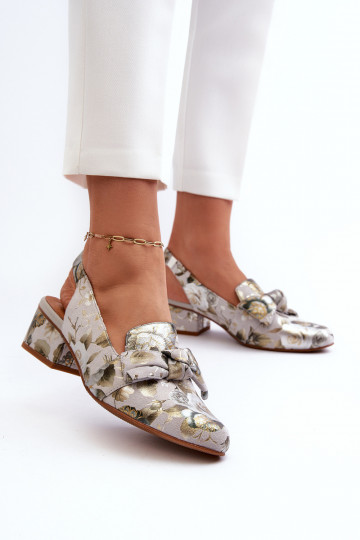 Féminin Sandales pour femmes Sur un talon bas avec des fleurs Il fautciejka N6539-38 couleur verte