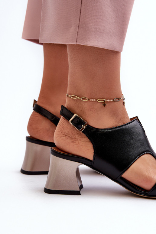 Sandales pour femmes Peau avec des talons Il fautciejka 06566-01 couleur noire Sandales pour femmes Peau avec des talons Il fautciejka 06566-01 couleur noire
