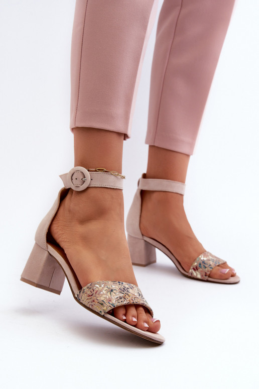 Talons hauts élégants en daim Il fautciejka 04141-49 beige Talons hauts élégants en daim Il fautciejka 04141-49 beige