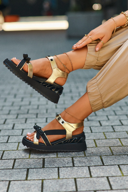 Sandales pour femmes avec des rubans D&A CR956 couleur dorée Sandales pour femmes avec des rubans D&A CR956 couleur dorée