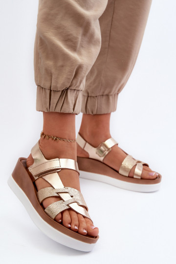 Sandales pour femmes avec plateforme Zazoo 40397 dorées
