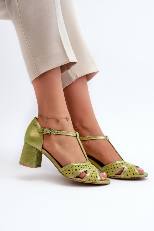 des sandales Peau Féminin avec des talons Il fautciejka 06551-09 Calcaire des sandales Peau Féminin avec des talons Il fautciejka 06551-09 Calcaire