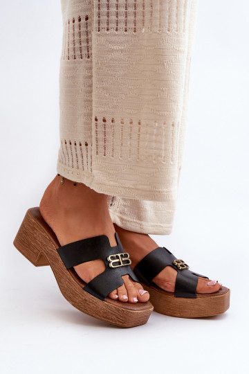 Zazoo 40412 Peau Style élégant Pantoufles pour femmes avec des détails dorés couleur noire 2