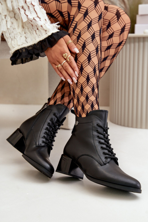 Bottes à lacets Féminin avec des talons Fabriqué en cuir naturel réchauffer couleur noire Vinceza 91110