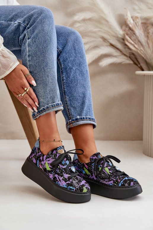 Peau baskets avec une plateforme Il fautciejka 06191-05 Couleur violette Peau baskets avec une plateforme Il fautciejka 06191-05 Couleur violette