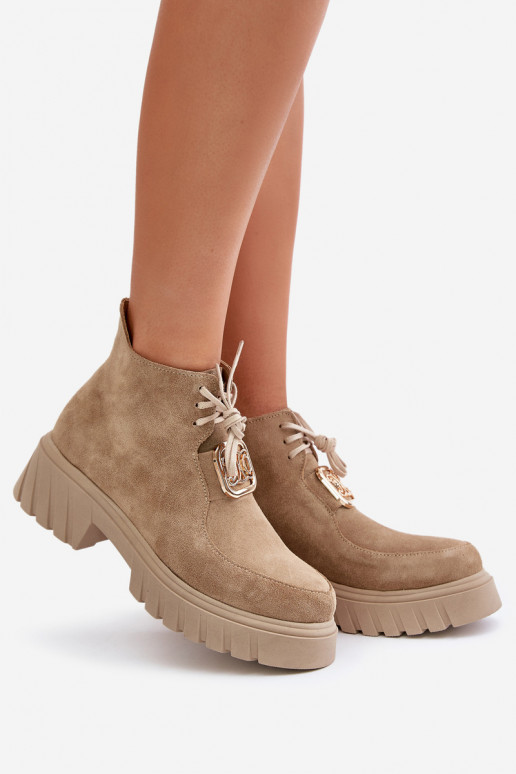 Zazoo 2952 Chaussures en daim avec des détails dorés beige Zazoo 2952 Chaussures en daim avec des détails dorés beige