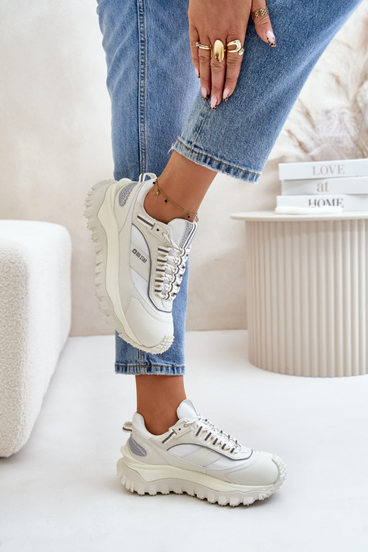 Peau Chaussures modèle baskets Féminin avec une plateforme Big Star OO274A221 HI-POLY SYSTEM couleur blanche Peau Chaussures modèle baskets Féminin avec une plateforme Big Star OO274A221 HI-POLY SYSTEM couleur blanche