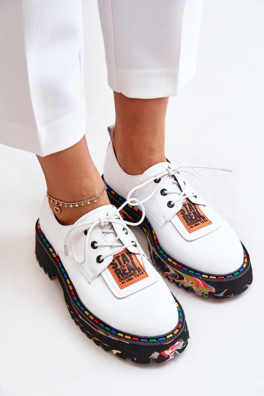 Peau chaussures Féminin avec des lacets Artiker 55C0500 couleur blanche Peau chaussures Féminin avec des lacets Artiker 55C0500 couleur blanche