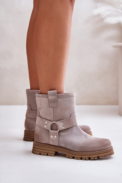 Chaussures en daim Féminin avec des talons larges LeÀski 3610 couleur cappuccino Chaussures en daim Féminin avec des talons larges LeÀski 3610 couleur cappuccino