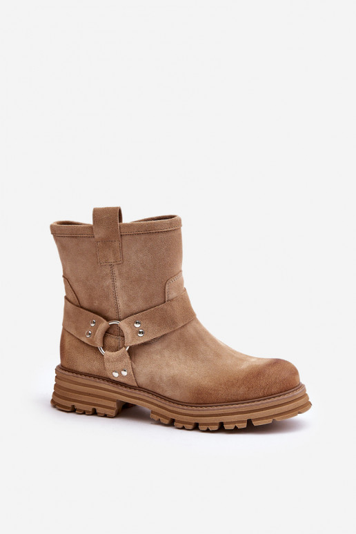 Chaussures en daim Féminin avec des talons larges LeÀski 3610 beige Chaussures en daim Féminin avec des talons larges LeÀski 3610 beige