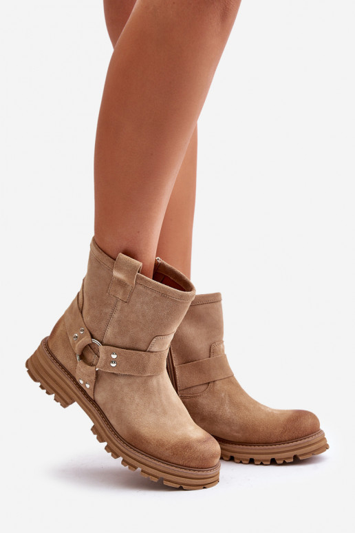 Chaussures en daim Féminin avec des talons larges LeÀski 3610 beige Chaussures en daim Féminin avec des talons larges LeÀski 3610 beige