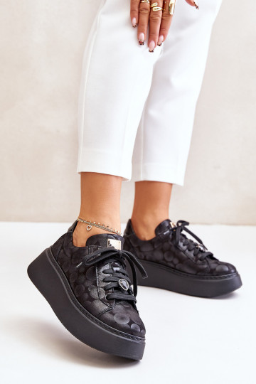 Peau baskets avec une plateforme Il fautciejka 06191-42 couleur noire