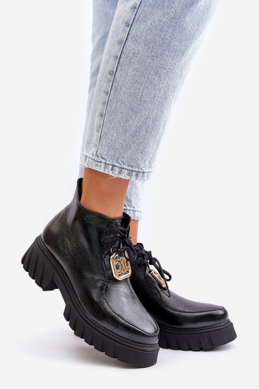 Zazoo 2952 Peau Bottes avec des détails dorés couleur noire