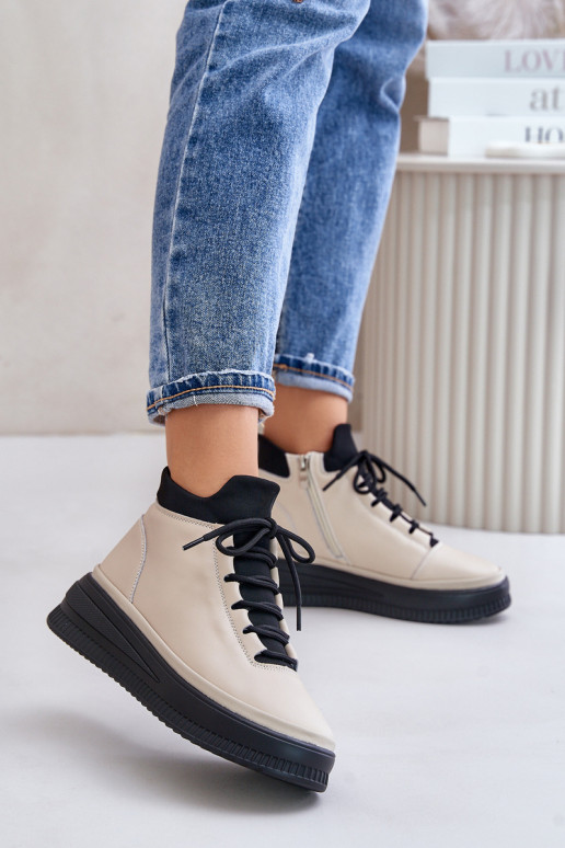 Peau baskets avec une plateforme Artiker 55C0554 beige  Peau baskets avec une plateforme Artiker 55C0554 beige